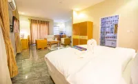 De-Kings Hotel Hotels in 