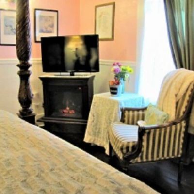 Superior Triple Room, Ensuite, River View (D Creekside) The Olde Mill Inn Bed & Breakfast Promo Code