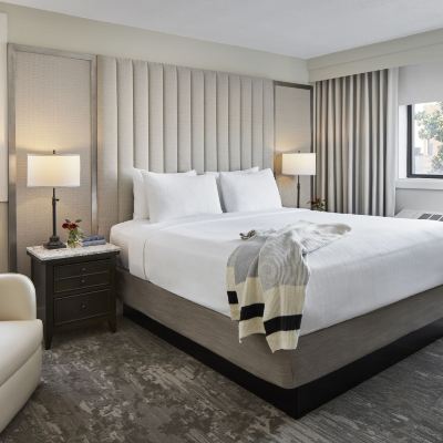 Classic Queen Room Capitol Hill Hotel Promo Code
