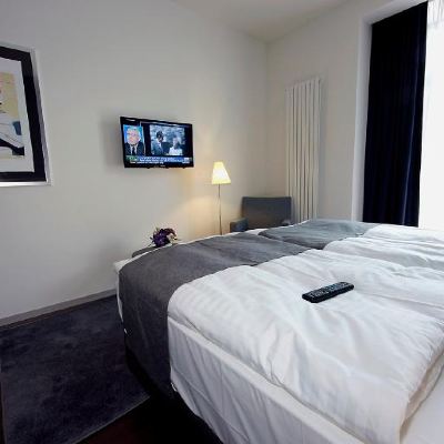 Executive Suite, 2 Twin Beds Hotel Cismigiu Promo Code