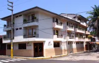 阿考斯塔酒店 酒店