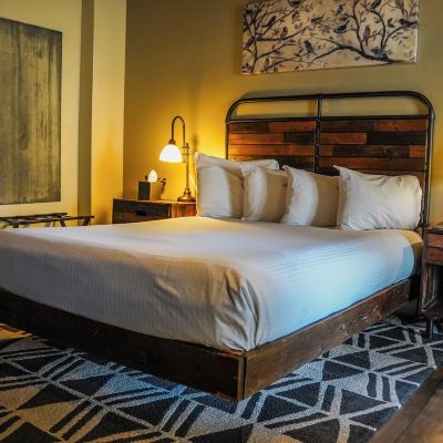 Room (the Conway) Old Mill Inn Promo Code