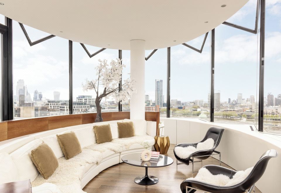 最初的我+2卧室复式顶层房