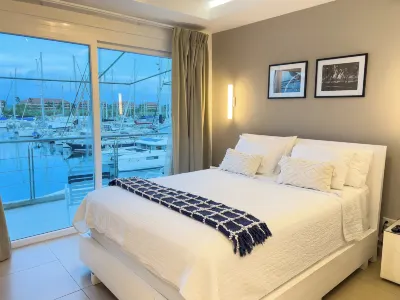 Marina Hotel at Shelter Bay Hotel a 