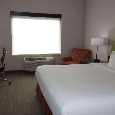 King Room-Accessible-Non-Smoking Country Inn & Suites by Radisson, Round Rock, TX Promo Code