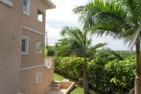 Claudeville Condo Hôtels à : 