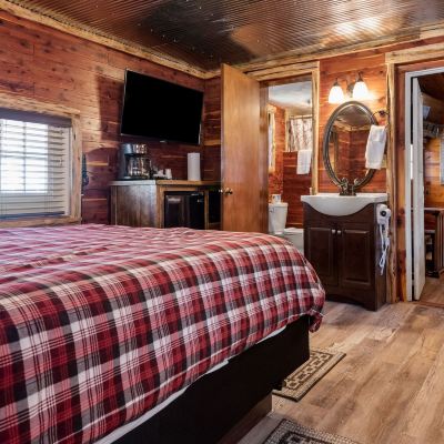 Standard Cabin, 2 Bedrooms, Non Smoking (202) Log Cabin Inn Promo Code