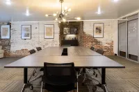 11th Avenue Hostel