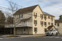 Summer Place Hotel Hotels in 