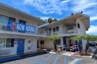Motel 6 Westminster, CA - South - Long Beach Area Отели в г. 