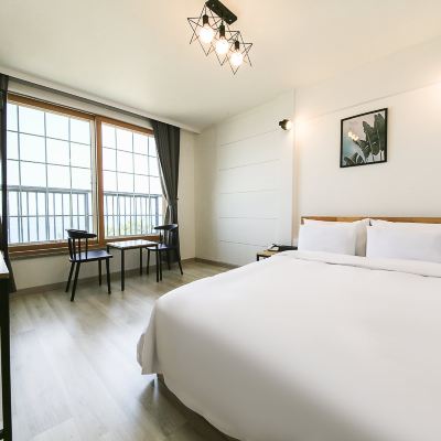 디럭스 씨 뷰룸 호텔랑 쿠폰