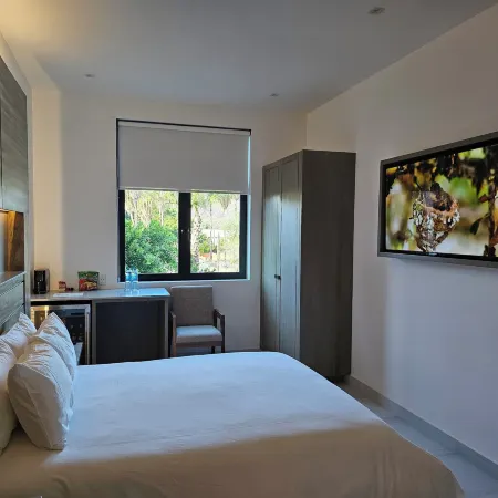 Aventuras Hotel