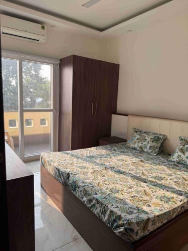 双人房（带独立浴室）