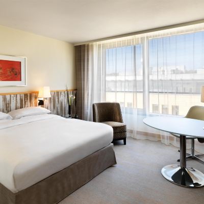 Club Queen Room Hyatt Regency Mainz Promo Code