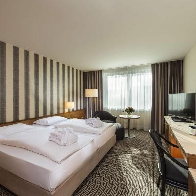 Superior Double Room Maritim Hotel Stuttgart Promo Code