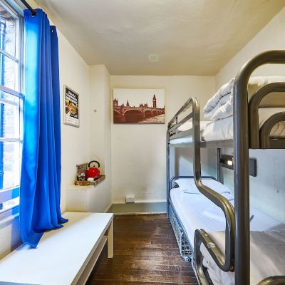 Private Room (2 Bunk Beds) with Shared Bathroom St Christopher's the Inn - London Bridge Promo Code