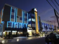 LIMAQ HOTEL Hôtels à : 