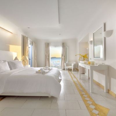 Family Suite With Partial Sea View