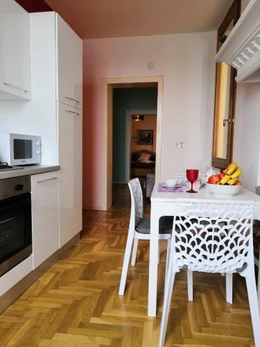 景观两卧室公寓