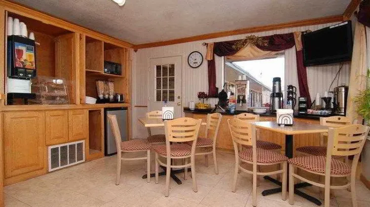 ベスト ウェスタン ディケーター イン  食事・レストラン