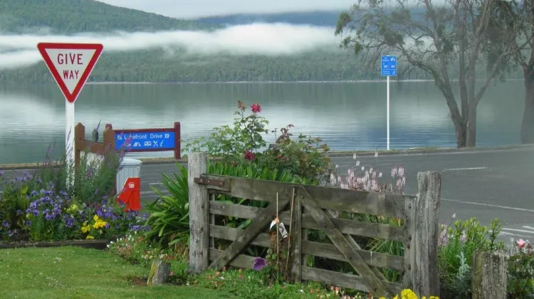 レイクフロント ロッジ 施設