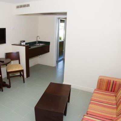 Family Junior Suite Fiesta Resort Central Pacific - All Inclusive Promo Code