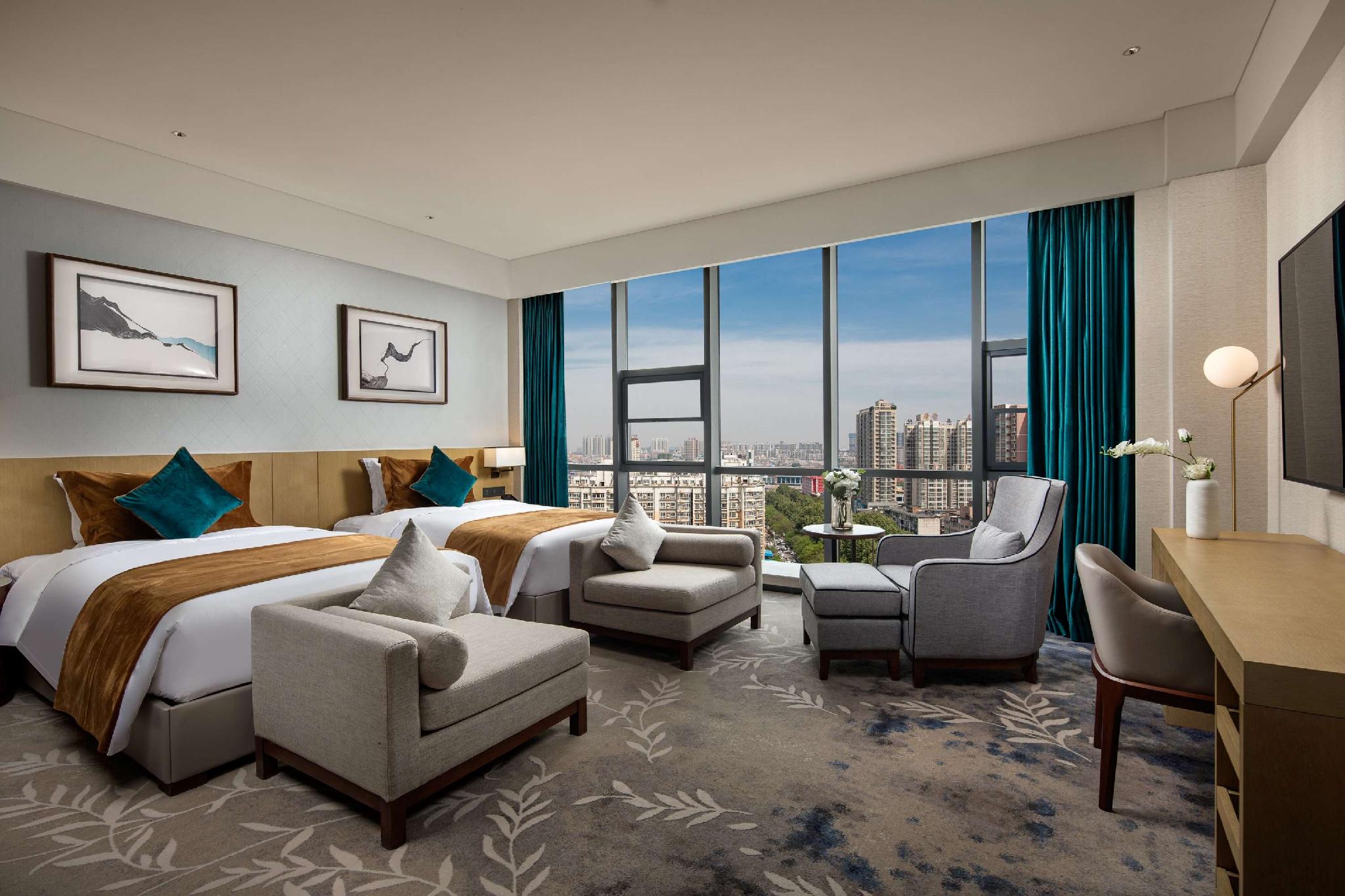 豪华双床房（应天门城景+80支贡缎床品+金可儿床垫）