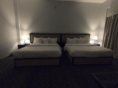 套房（带阳台）