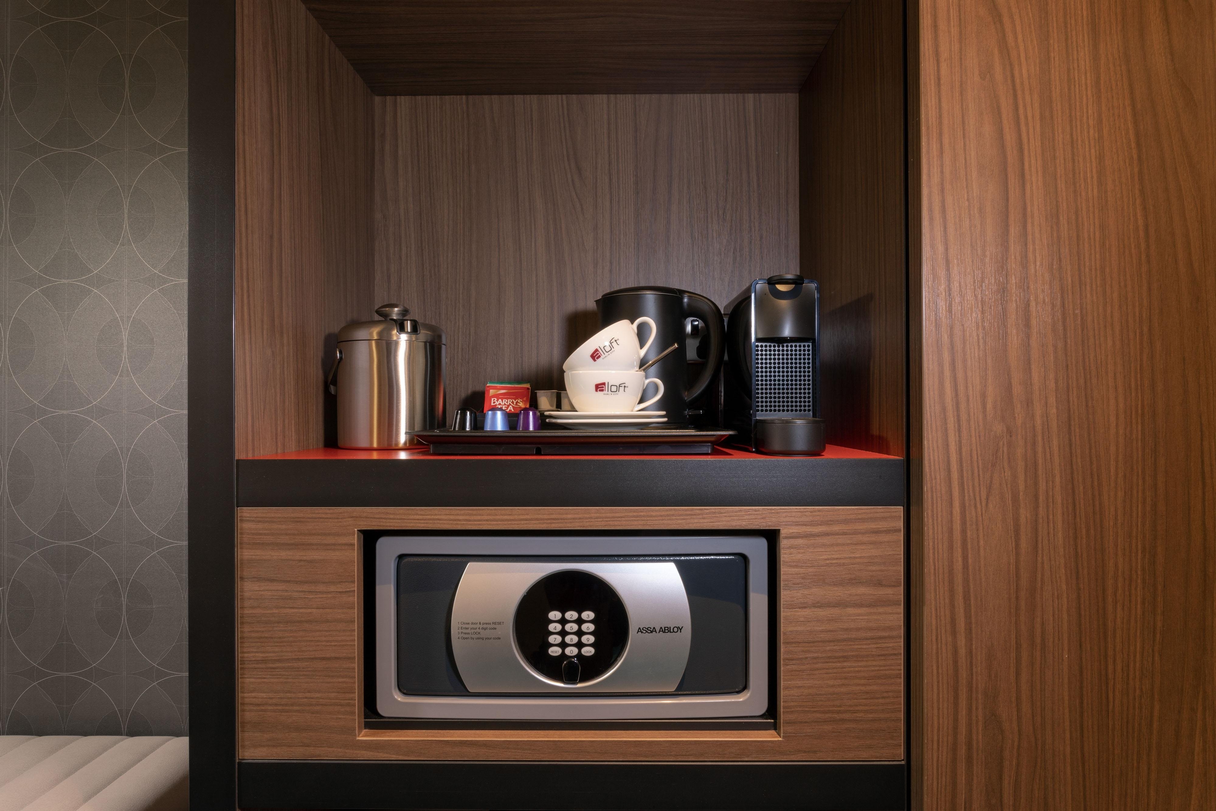 雅乐轩客房（1张特大床）