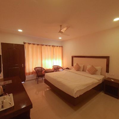 Chalet With Balcony Treebo Trend Beach Walk Promo Code