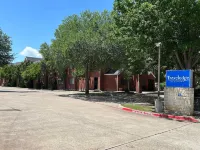Travelodge by Wyndham Arlington/Dallas Area Hotels in Arlington