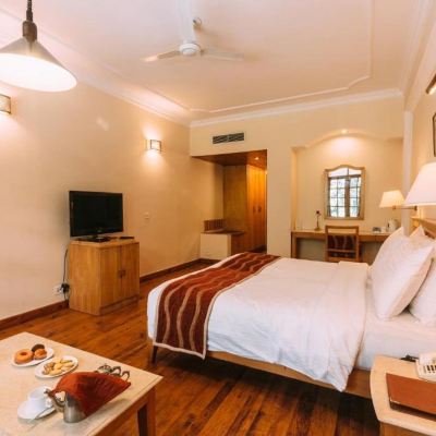 Super Deluxe Room With Small Balcony And Bathtub Hotel Willow Banks Promo Code