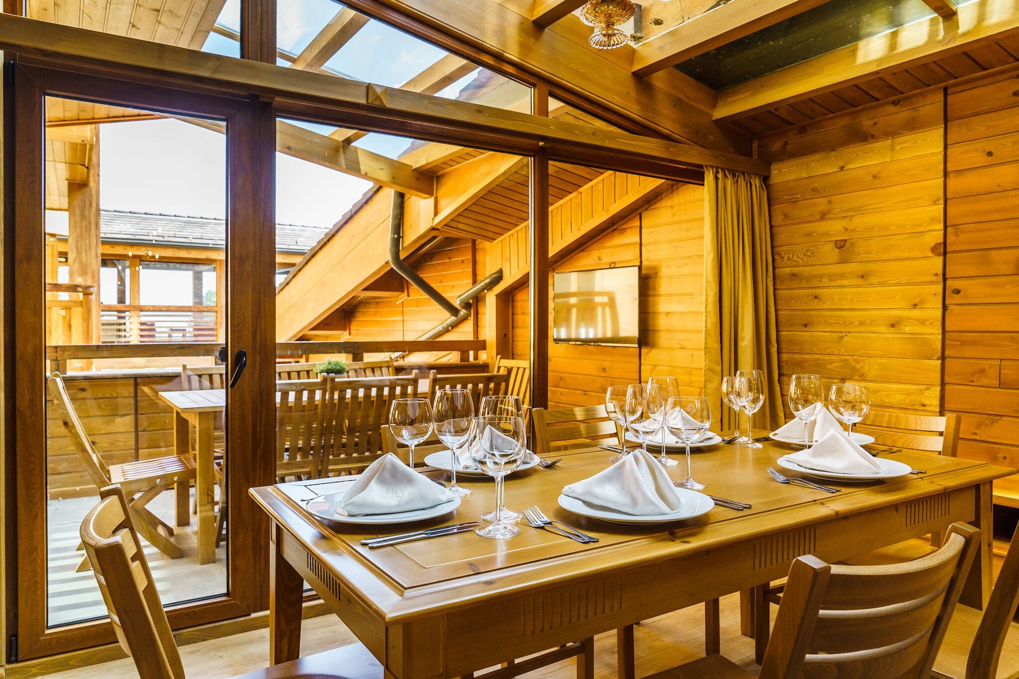 奢华公寓房（三卧）