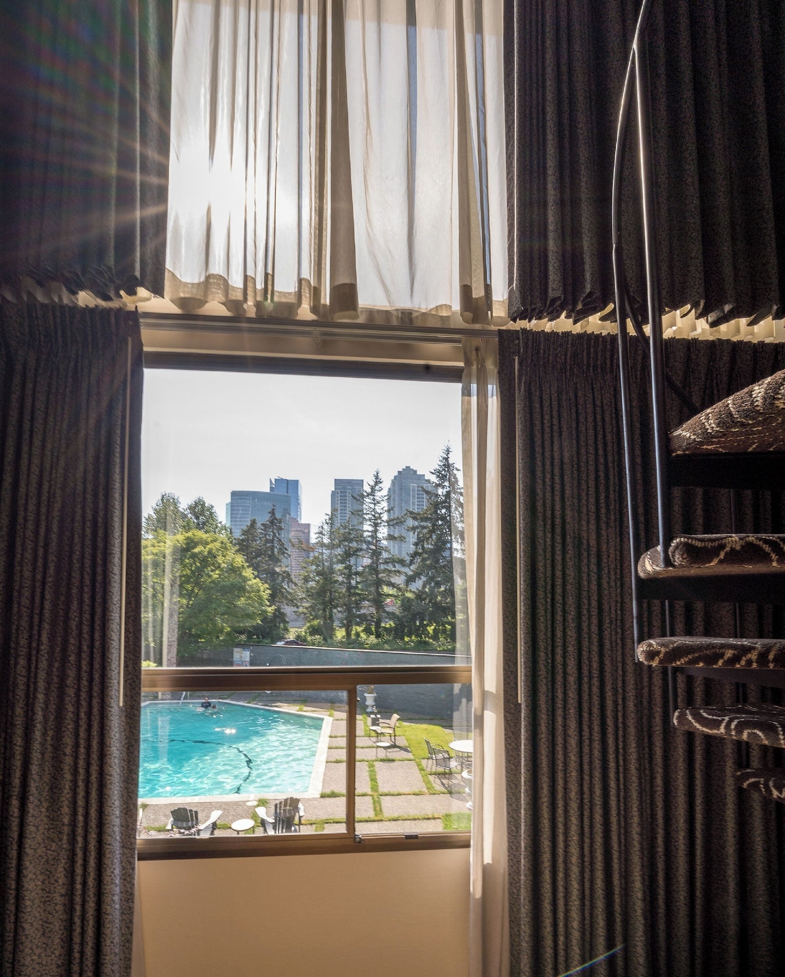 海岸小屋阁楼套房， 特大床带梳化床