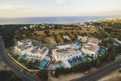 Latchi Escape Hotel & Suites Hoteles en 