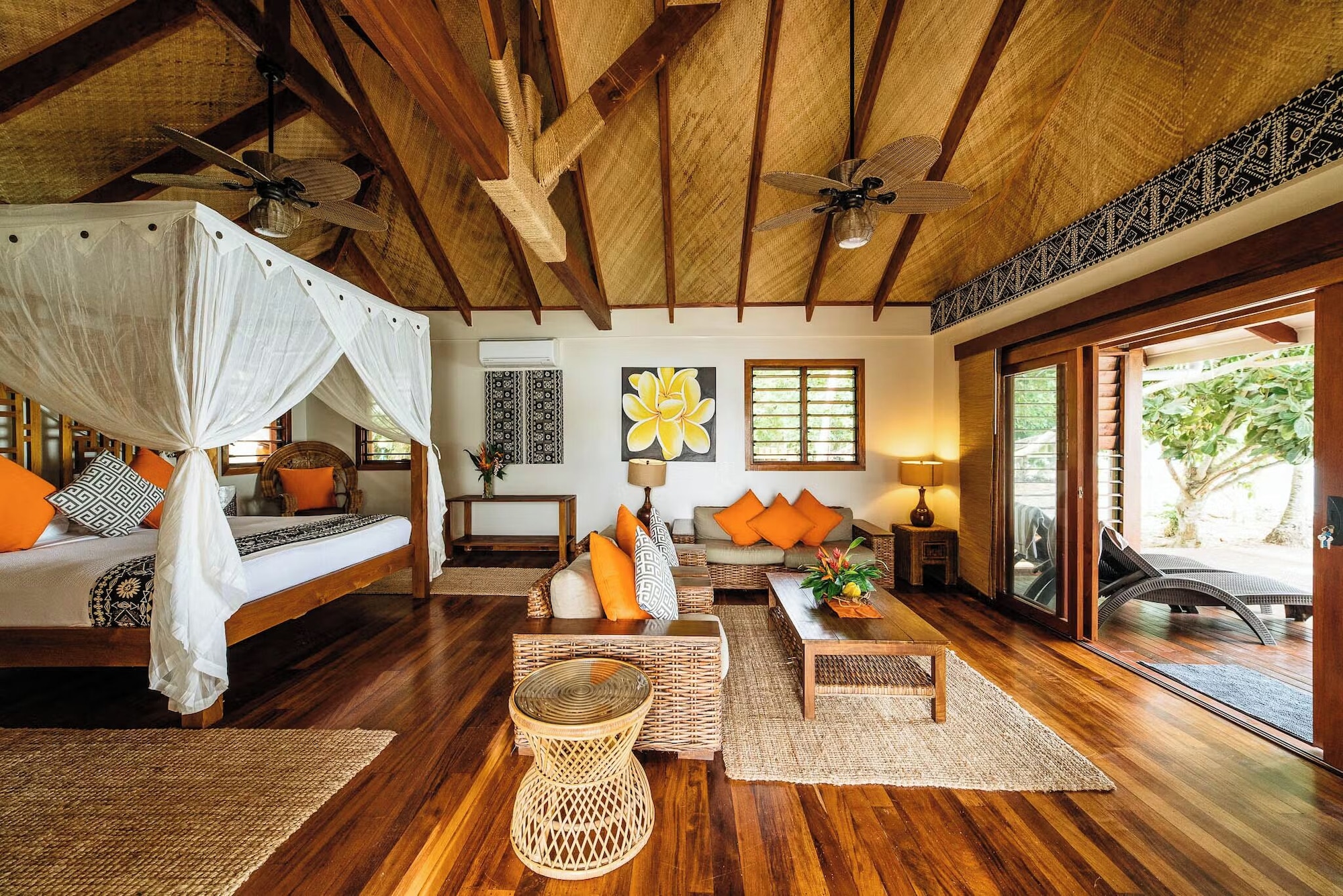 豪华蜜月泳池别墅