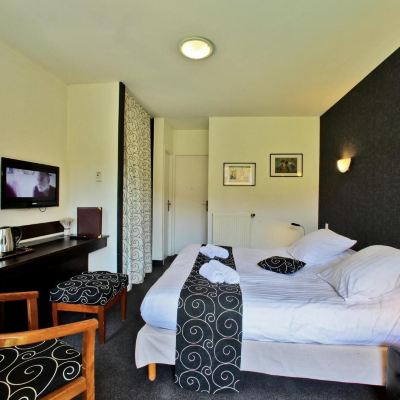 Comfort Double Room Hotel de Compostelle Promo Code