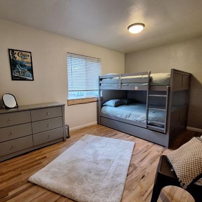 Family House Crater Lake Resort Promo Code