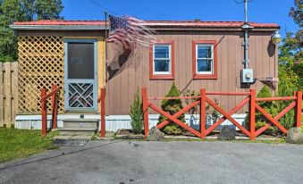 Mt Lookout Tiny House w/ Backyard & Fire Pit! - Housity