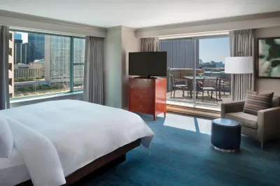 Marriott Downtown at CF Toronto Eaton Centre โรงแรมใน