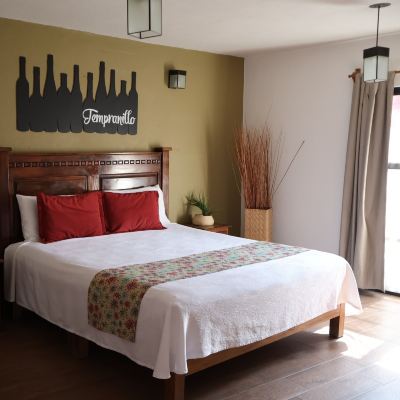 Superior King Room Hotel Casa de Vino Promo Code