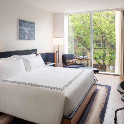 Deluxe King Room with City View Thompson Seattle Promo Code