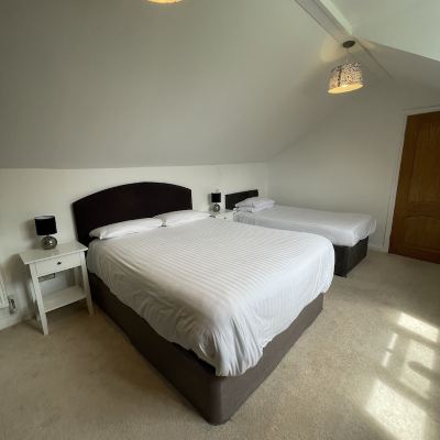 Classic Double or Twin Room, Ensuite