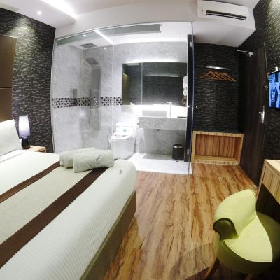 Premium Double Bed Room Kupon Here Hotel