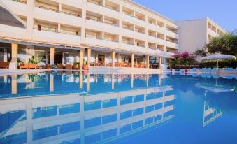 Elea Beach Hotel