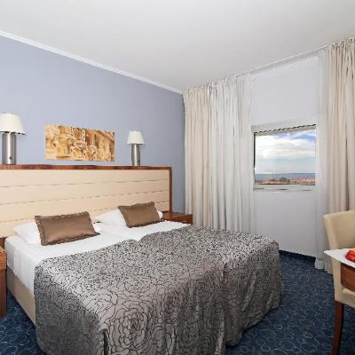Classic Room Hotel Lero Promo Code
