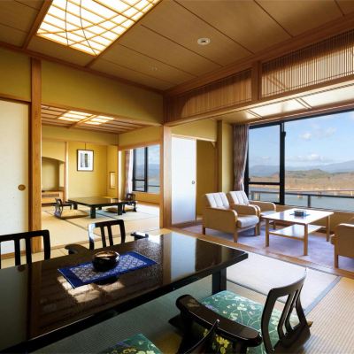 和洋式レイクビュールーム(浴室)(高層階) ホテル紫苑 クーポン