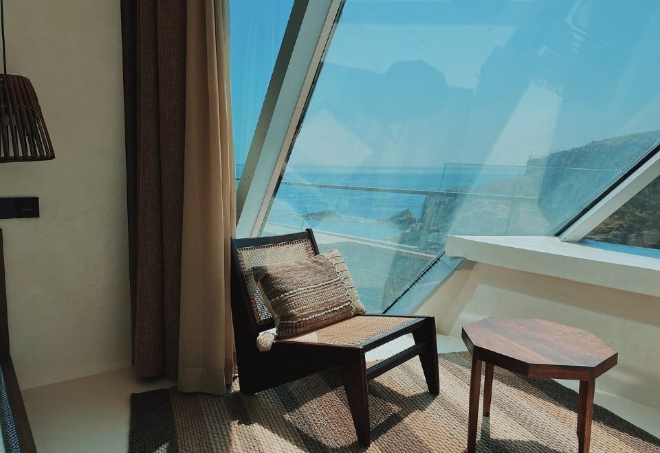 海灘 · 全景大床房