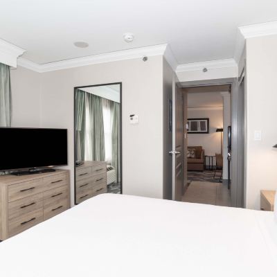 Standard Suite, 1 King Bed With Sofa Bed, Kitchenette Sandman Signature Toronto Airport Hotel Promo Code