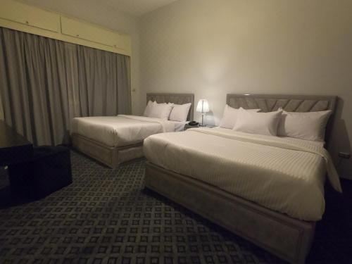 套房（带阳台）